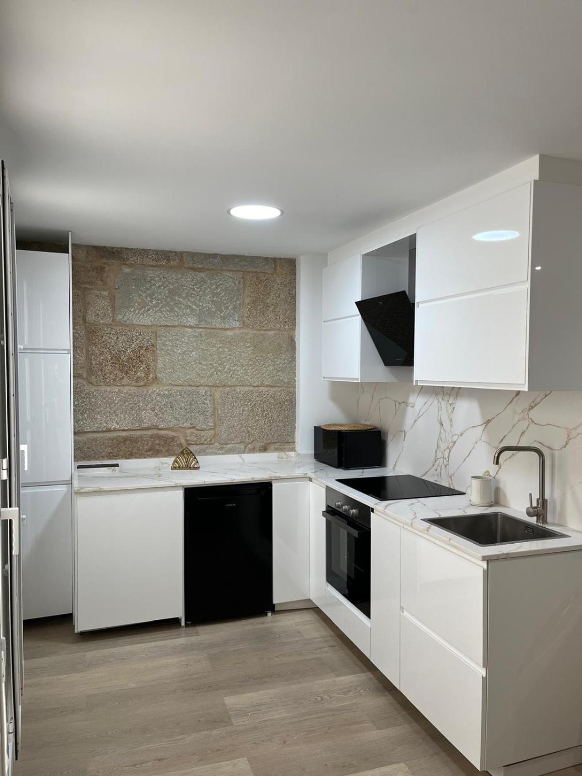 Lar Do Arco 2 Apartment Pontevedra Bagian luar foto